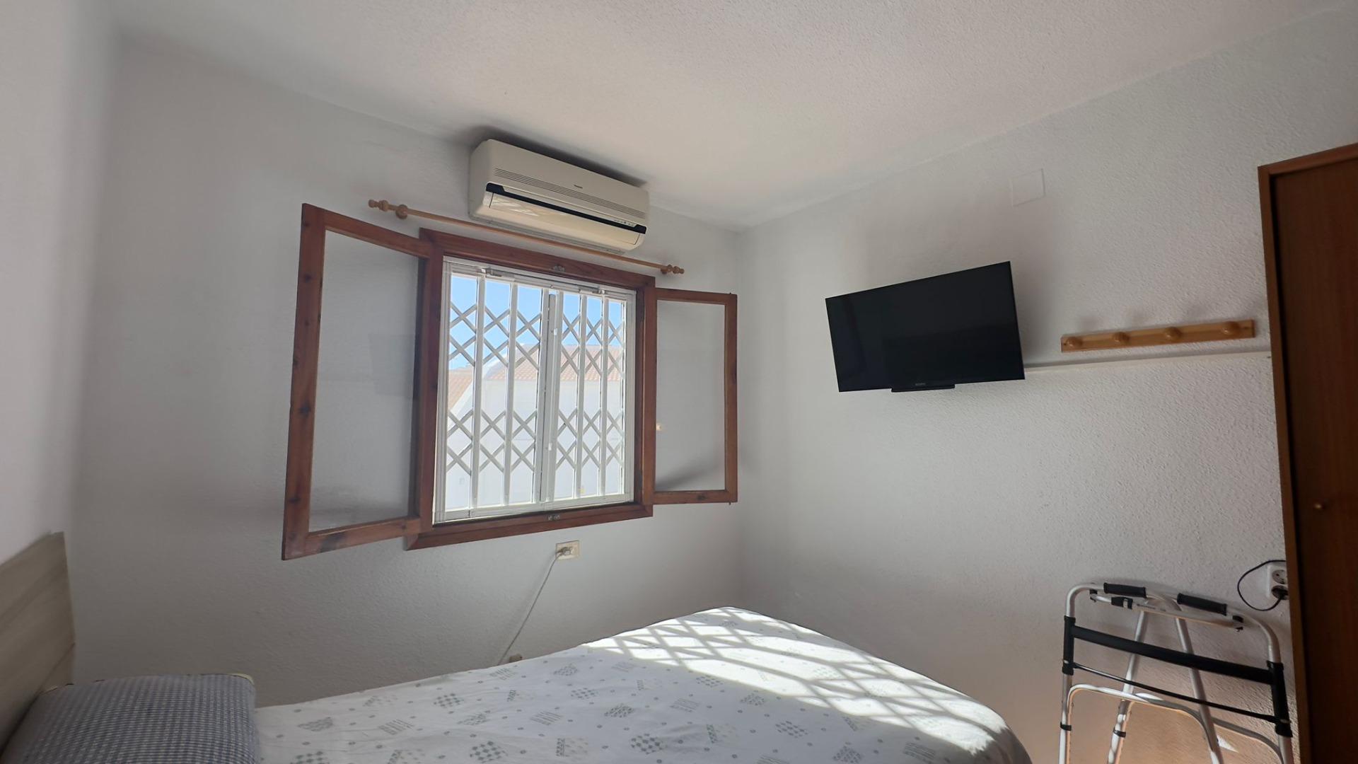 2 Bed, 1 Bath, HouseFor Sale, Torrevieja, Alicante