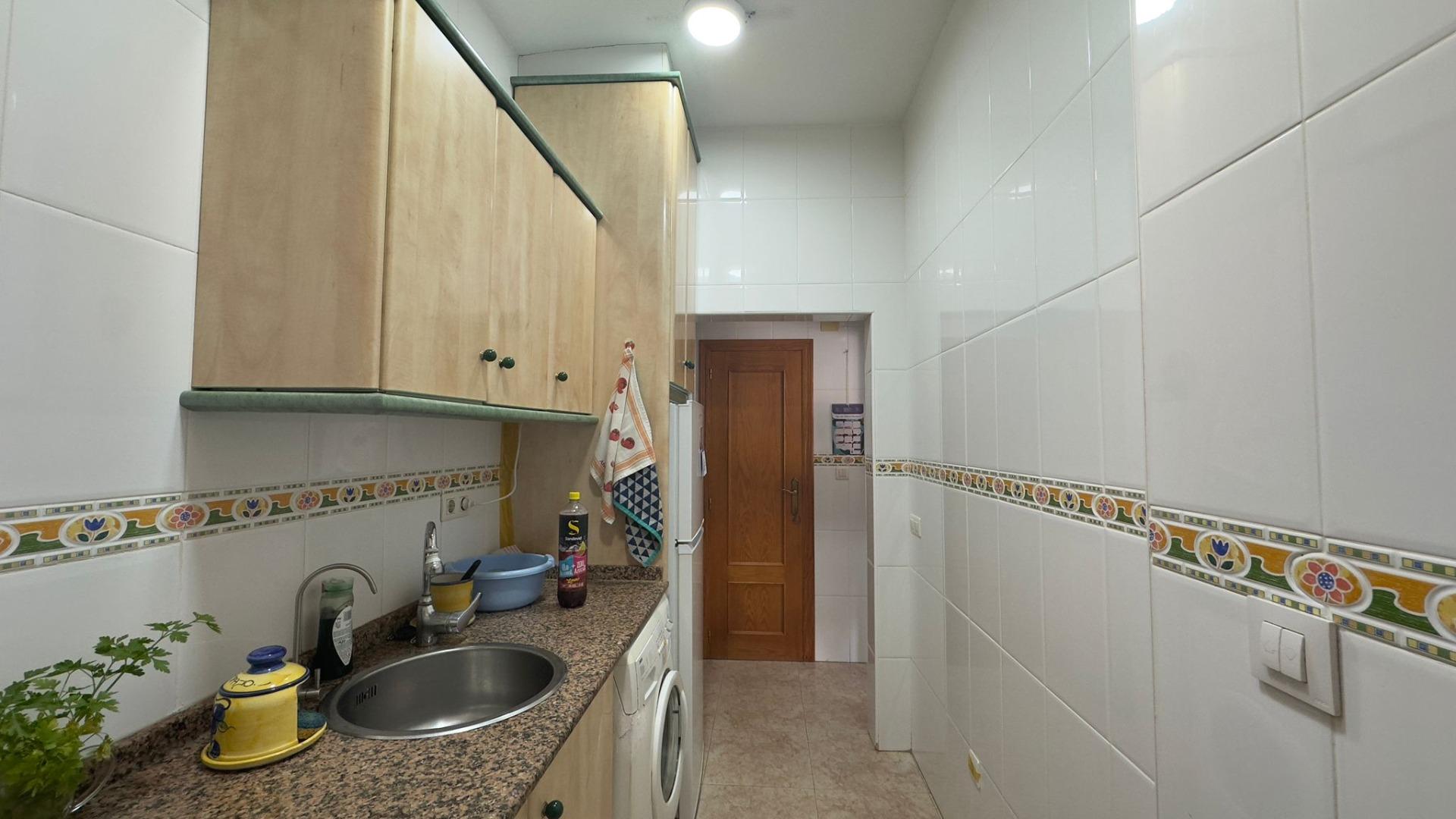 2 Bed, 1 Bath, HouseFor Sale, Torrevieja, Alicante