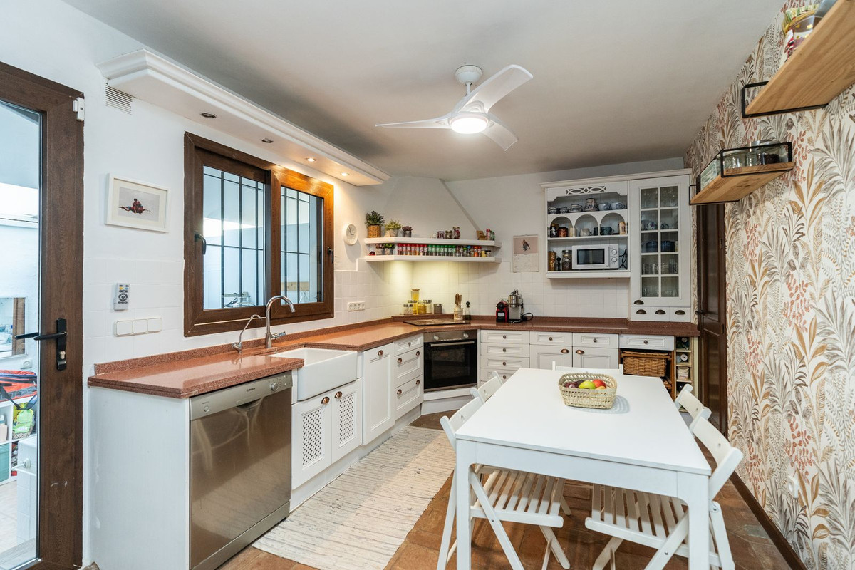 4 Bed, 3 Bath, HouseFor Sale, Diana Park, Malaga