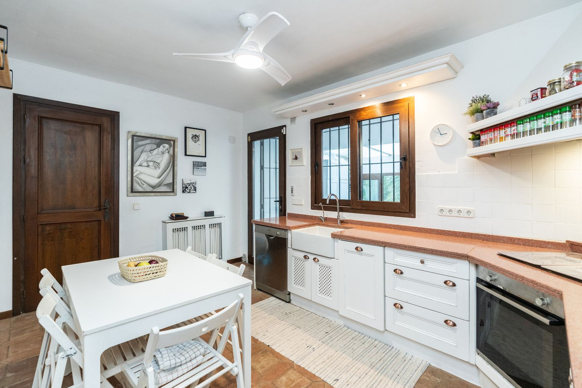 4 Bed, 3 Bath, HouseFor Sale, Diana Park, Malaga