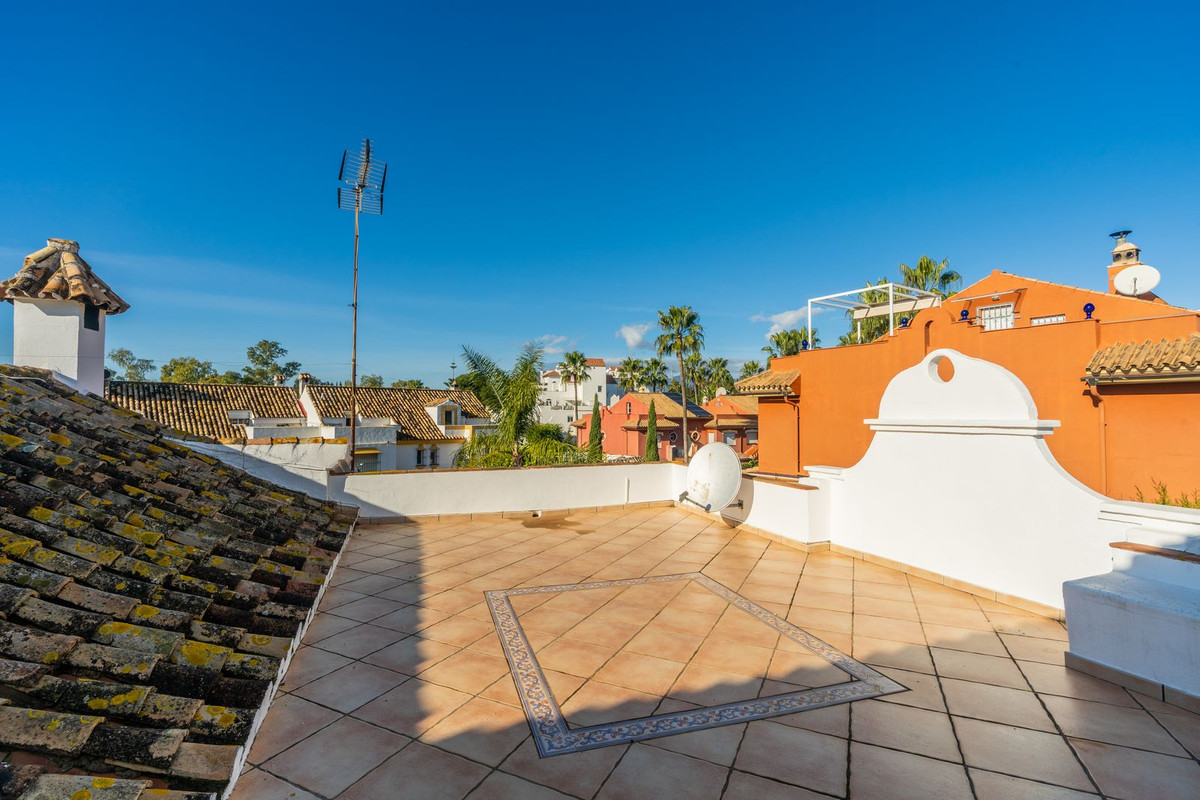 4 Bed, 3 Bath, HouseFor Sale, Diana Park, Malaga