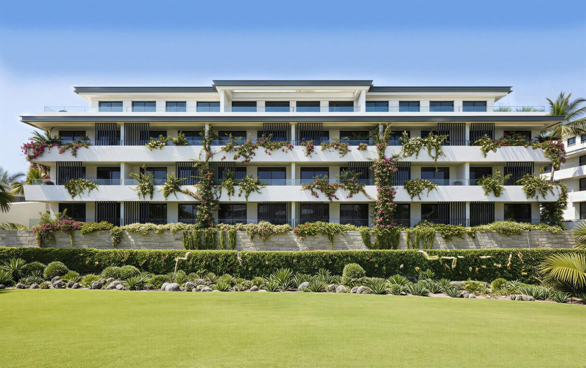 2 Bed, 2 Bath, ApartmentFor Sale, Calanova Golf, Malaga