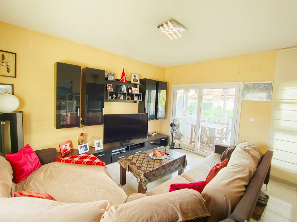 2 Bed, 1 Bath, ApartmentFor Sale, Albir, Alicante