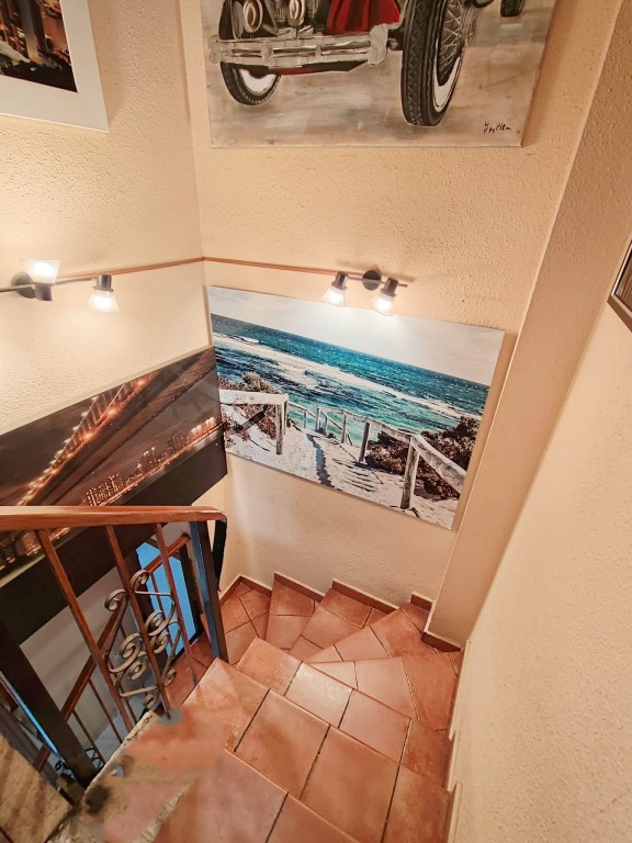 2 Bed, 1 Bath, ApartmentFor Sale, Albir, Alicante