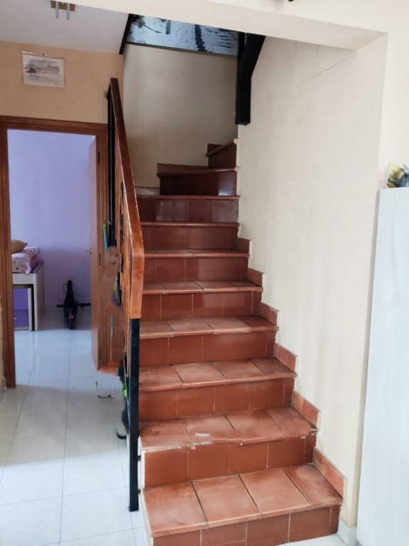 2 Bed, 1 Bath, ApartmentFor Sale, Albir, Alicante