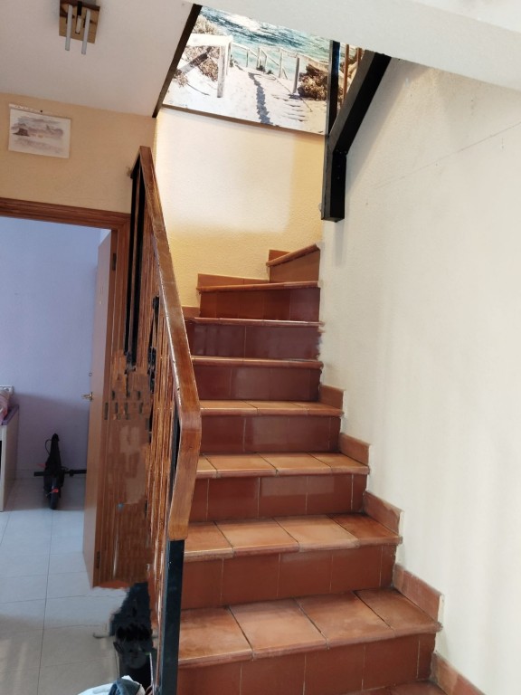 2 Bed, 1 Bath, ApartmentFor Sale, Albir, Alicante