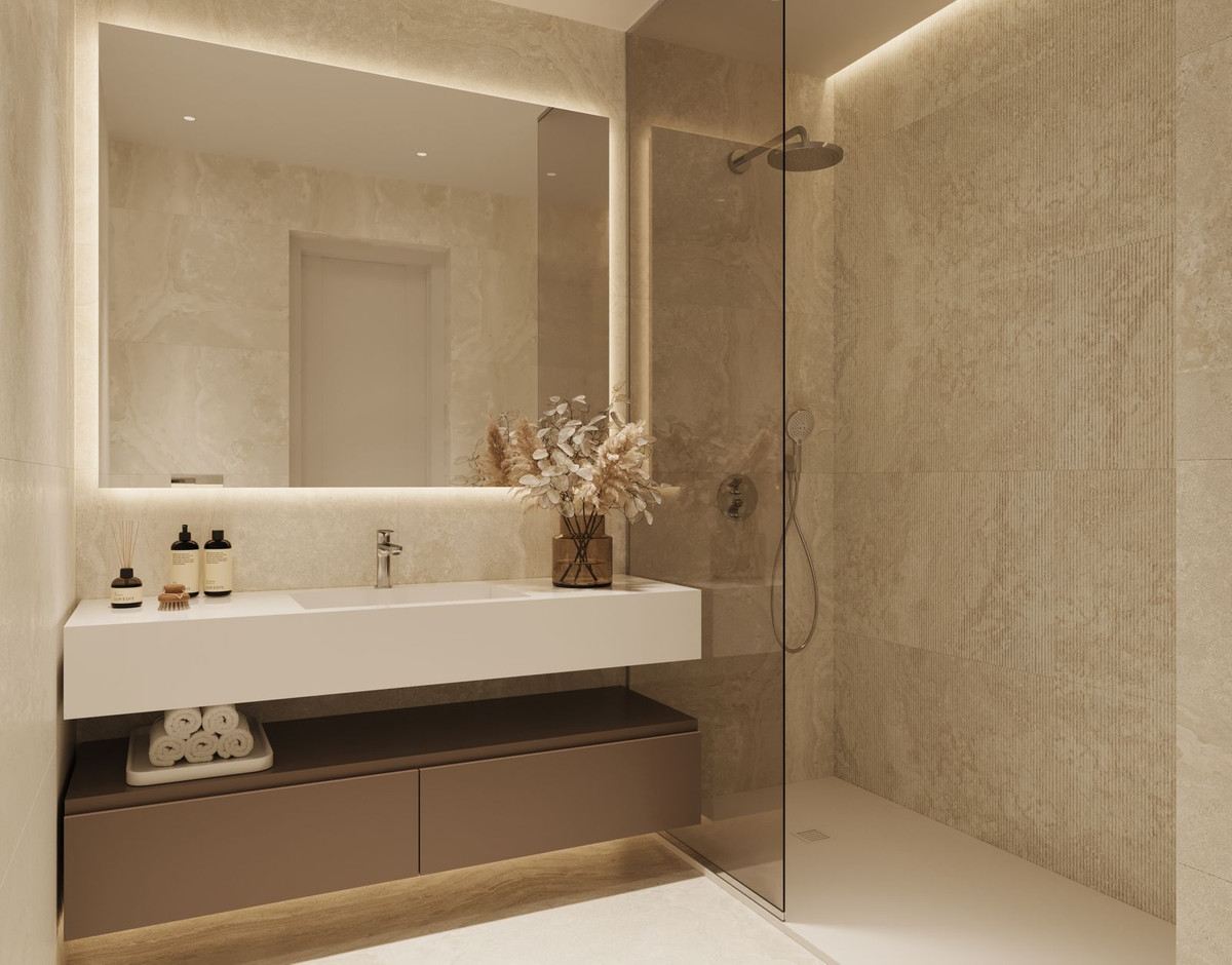 3 Bed, 2 Bath, ApartmentFor Sale, Estepona, Malaga