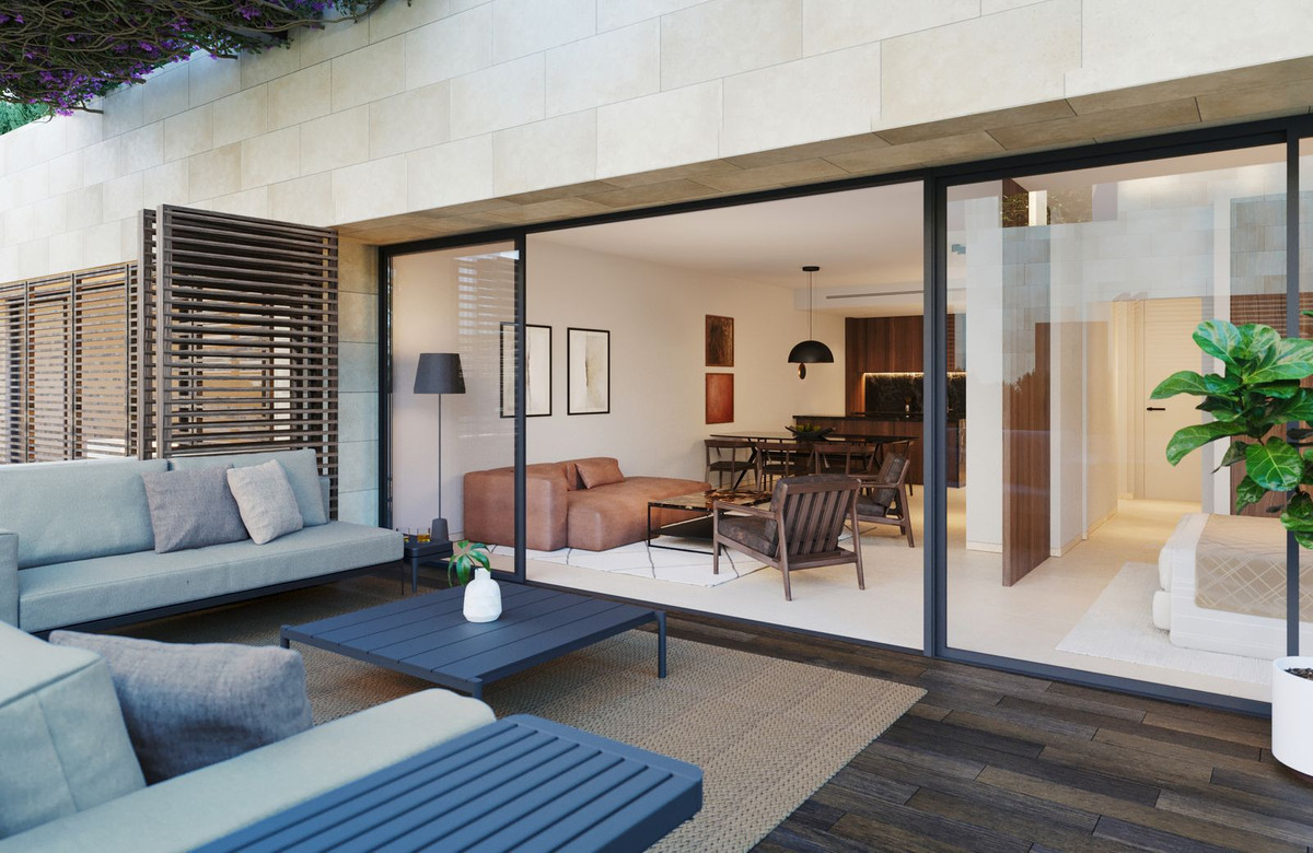 3 Bed, 3 Bath, ApartmentFor Sale, Estepona, Malaga