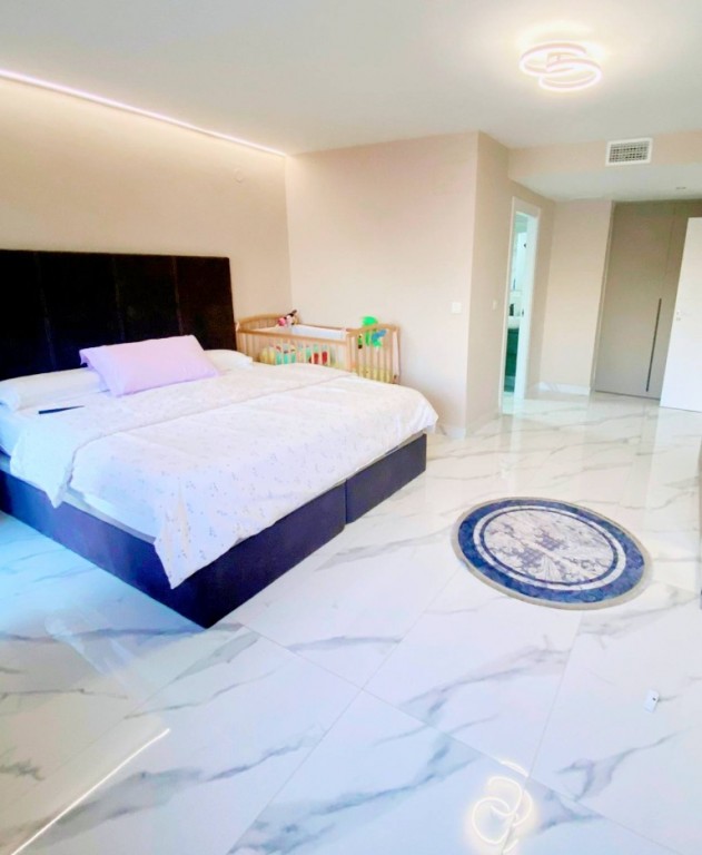 3 Bed, 2 Bath, ApartmentFor Sale, Benidorm, Alicante