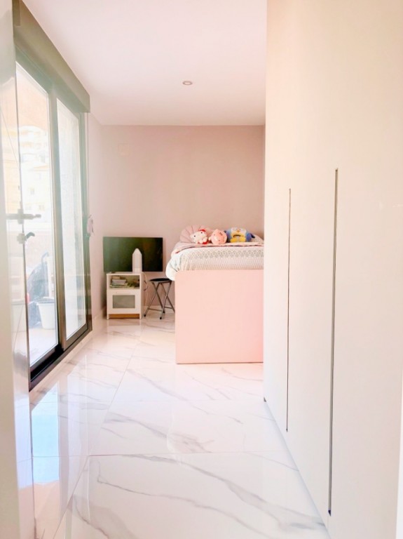 3 Bed, 2 Bath, ApartmentFor Sale, Benidorm, Alicante