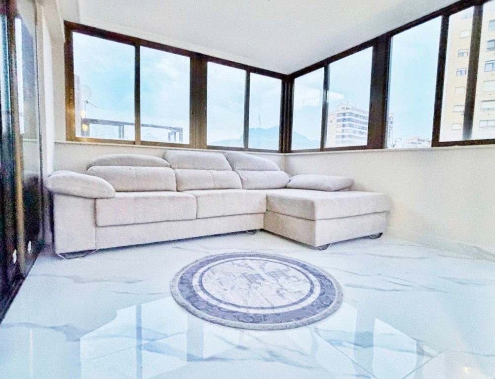 3 Bed, 2 Bath, ApartmentFor Sale, Benidorm, Alicante