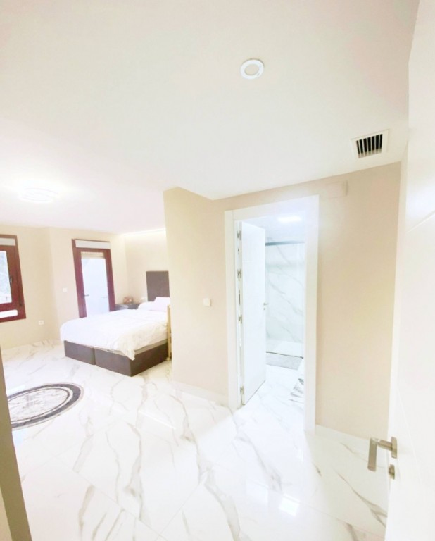 3 Bed, 2 Bath, ApartmentFor Sale, Benidorm, Alicante