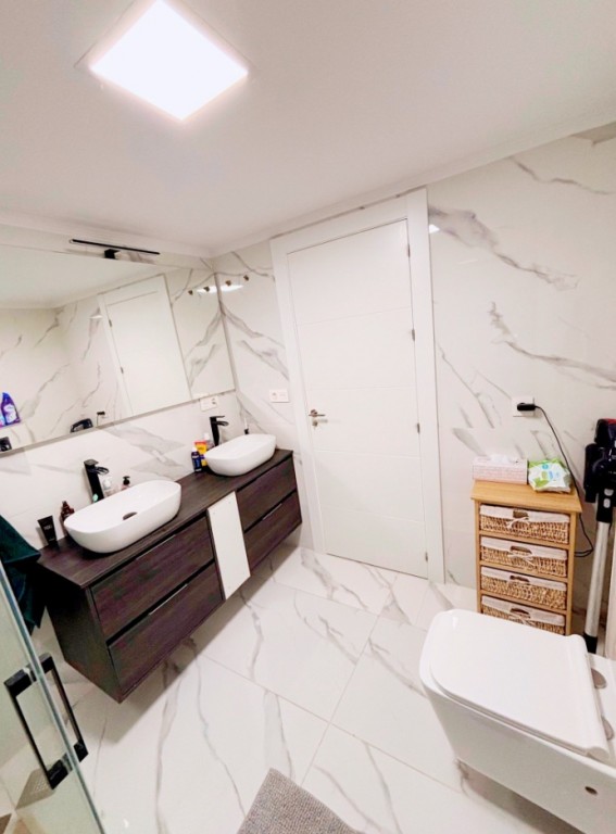 3 Bed, 2 Bath, ApartmentFor Sale, Benidorm, Alicante