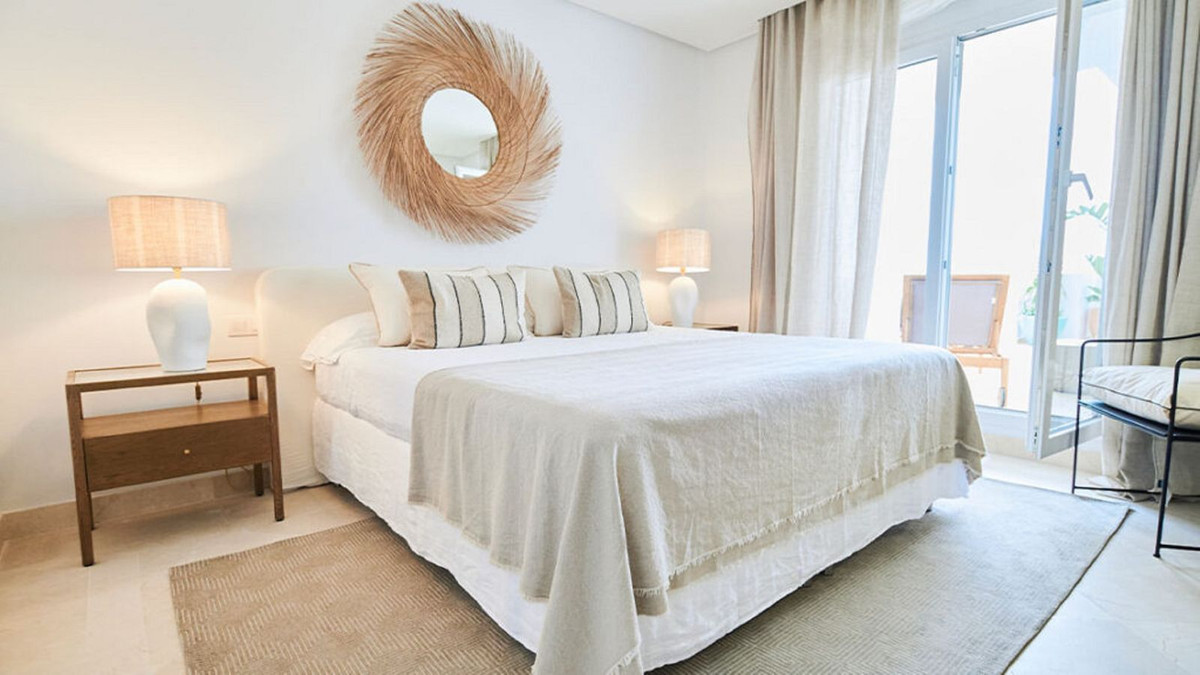 2 Bed, 2 Bath, ApartmentFor Sale, Aloha, Malaga