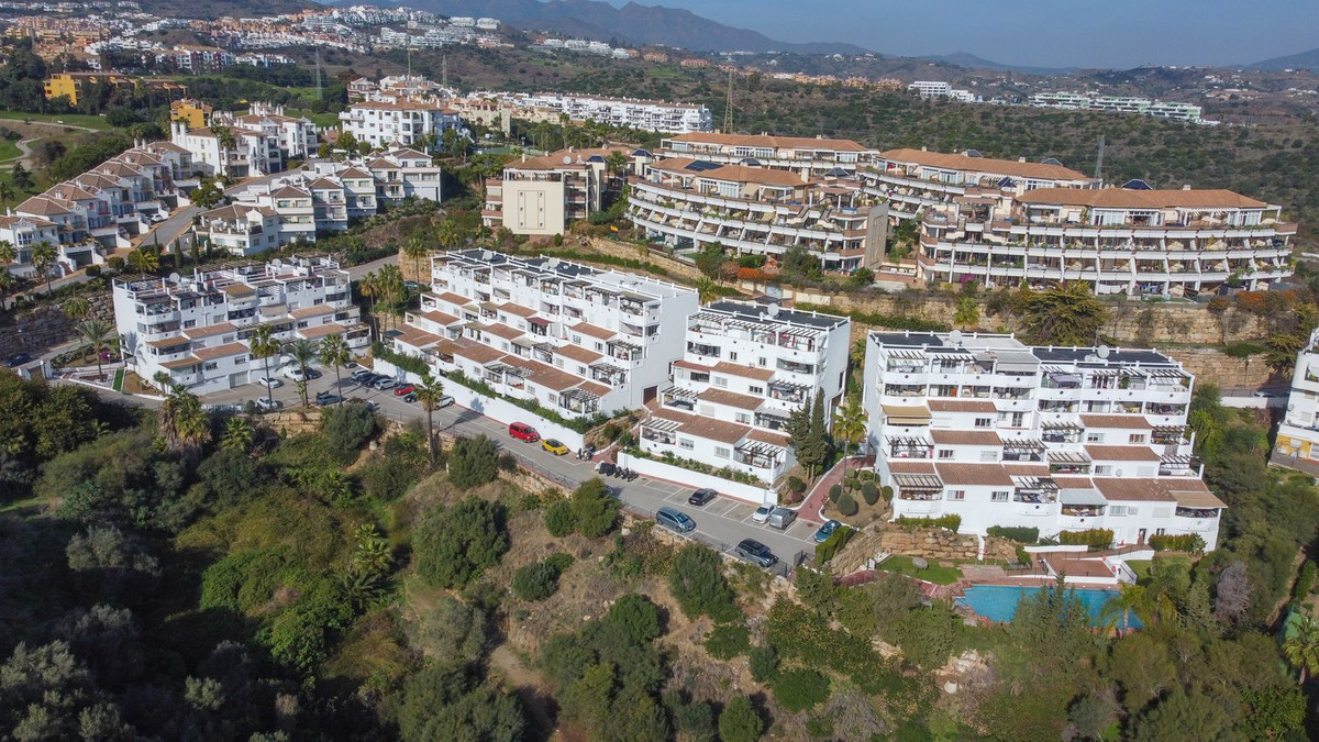 2 Bed, 2 Bath, ApartmentFor Sale, Riviera Del Sol, Malaga