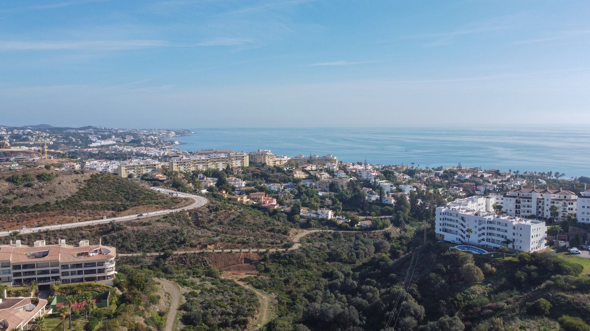 2 Bed, 2 Bath, ApartmentFor Sale, Riviera Del Sol, Malaga