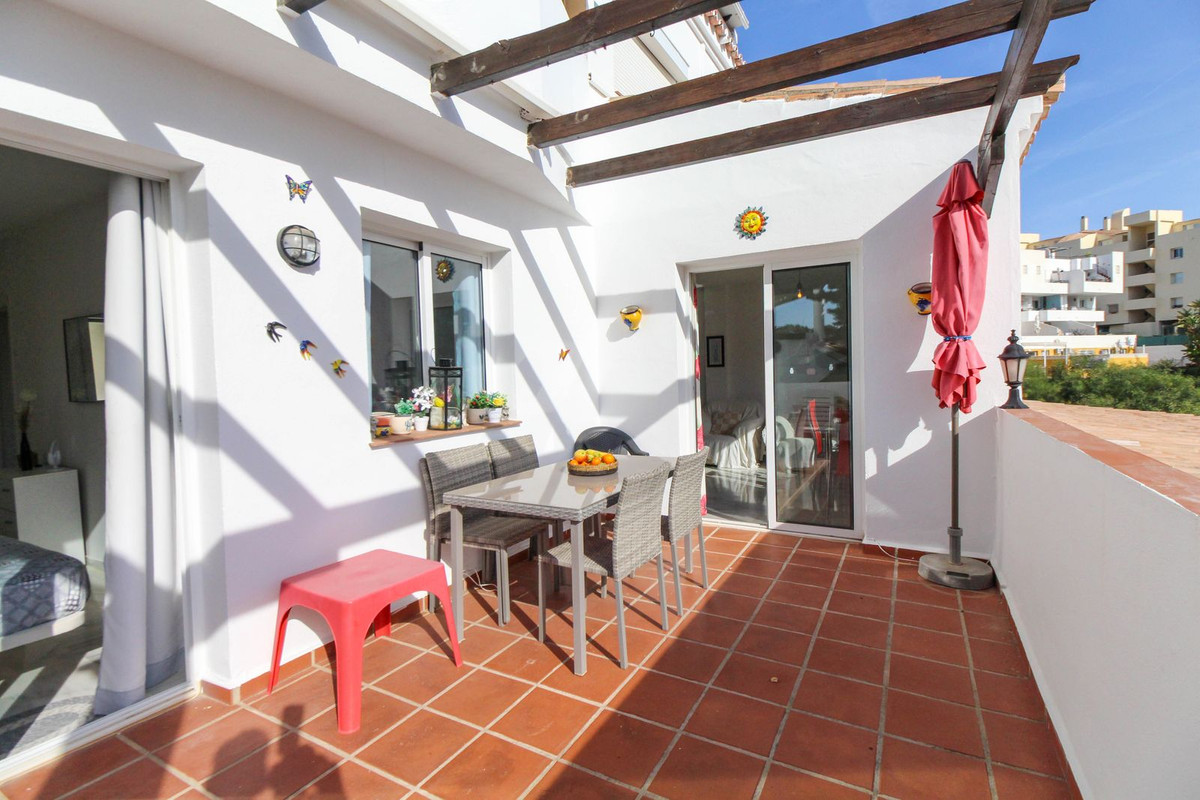 2 Bed, 2 Bath, ApartmentFor Sale, Riviera Del Sol, Malaga