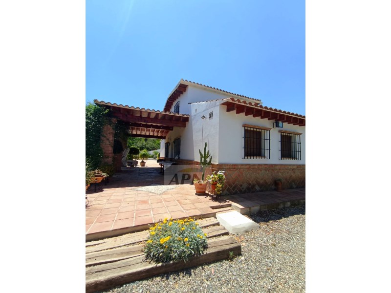 3 Bed, 2 Bath, HouseFor Sale, Álora, Malaga