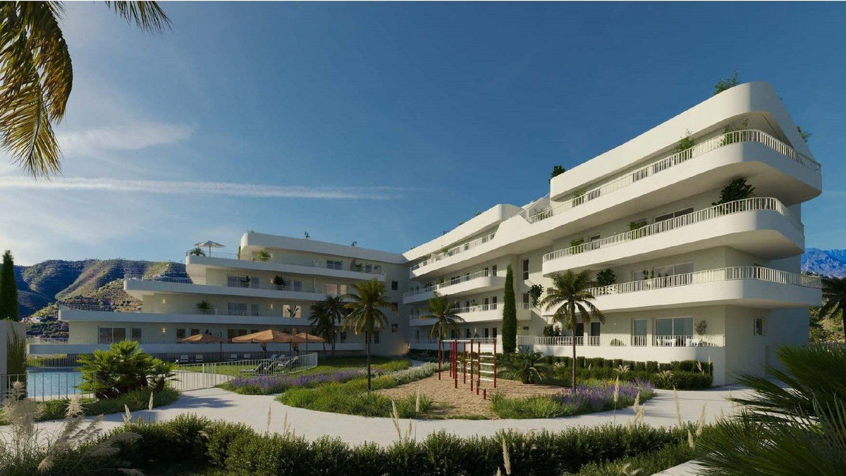 2 Bed, 2 Bath, ApartmentFor Sale, Fuengirola, Malaga