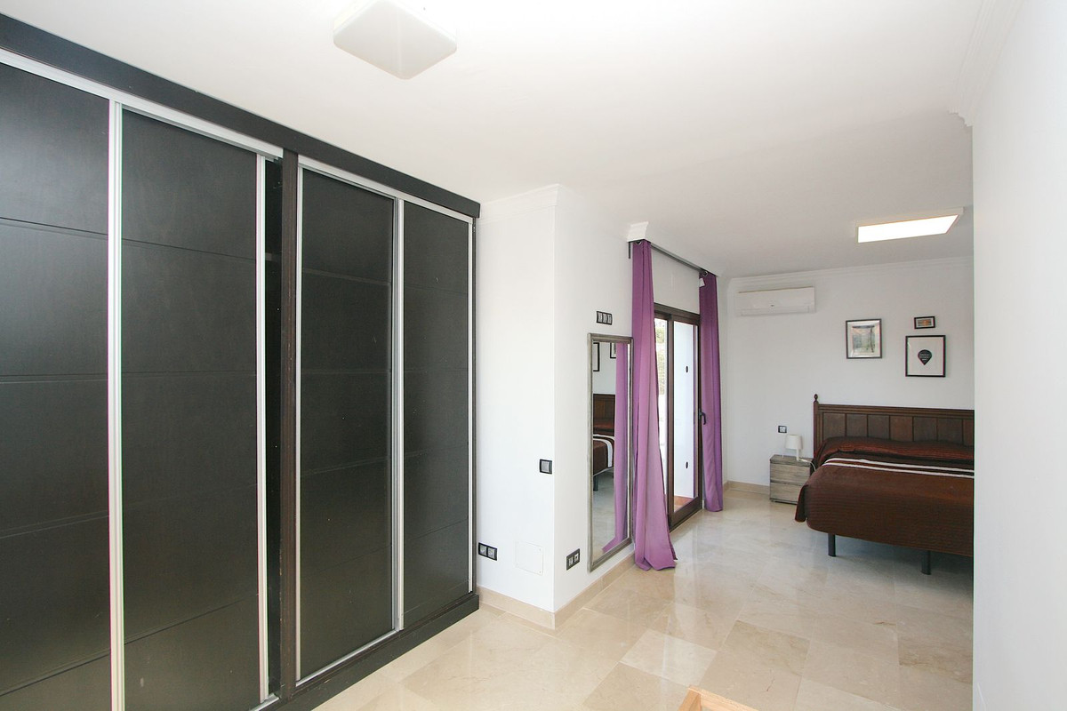 8 Bed, 5 Bath, HouseFor Sale, Sierrezuela, Malaga