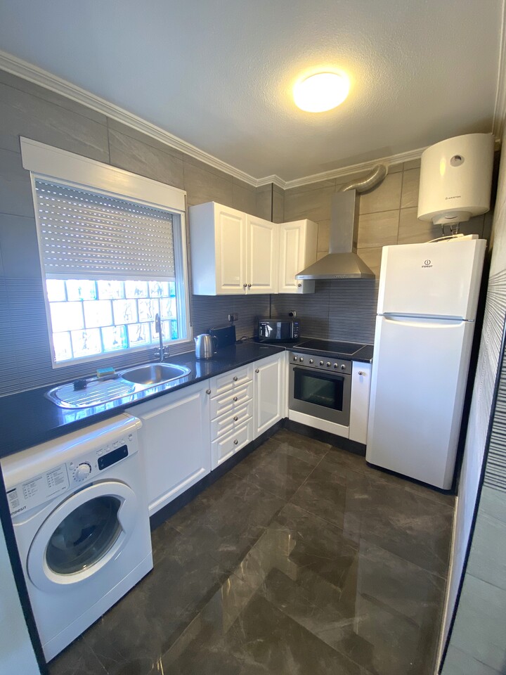 5 Bed, 3 Bath, HouseFor Sale, La Zenia, Alicante