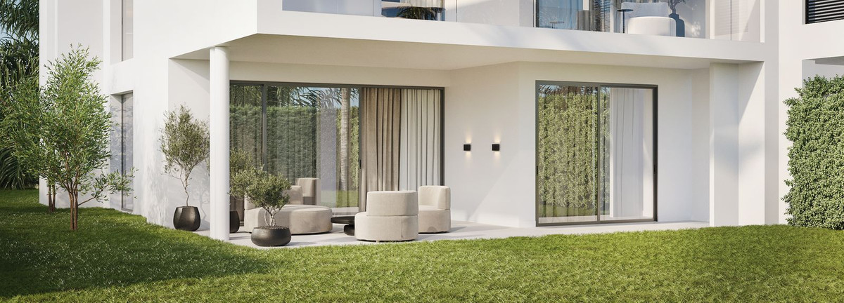 2 Bed, 2 Bath, ApartmentFor Sale, Estepona, Malaga