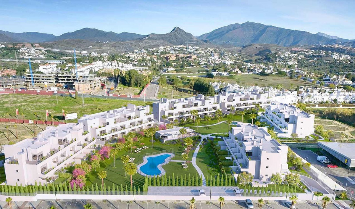2 Bed, 2 Bath, ApartmentFor Sale, Bel Air, Malaga