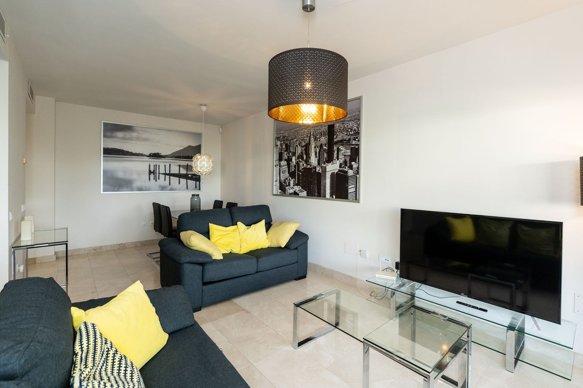 2 Bed, 2 Bath, ApartmentFor Sale, Los Flamingos Golf, Malaga