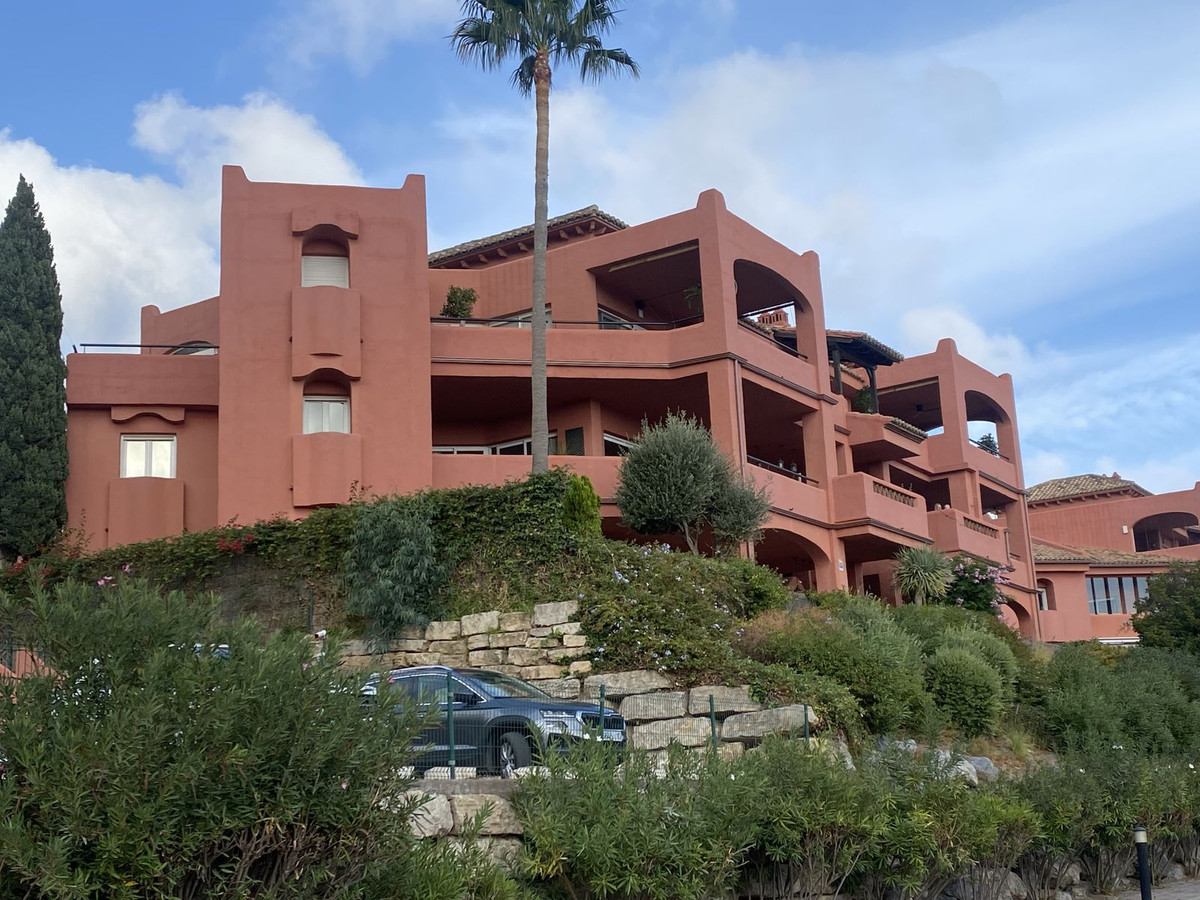 3 Bed, 2 Bath, ApartmentFor Sale, Benalmadena, Malaga