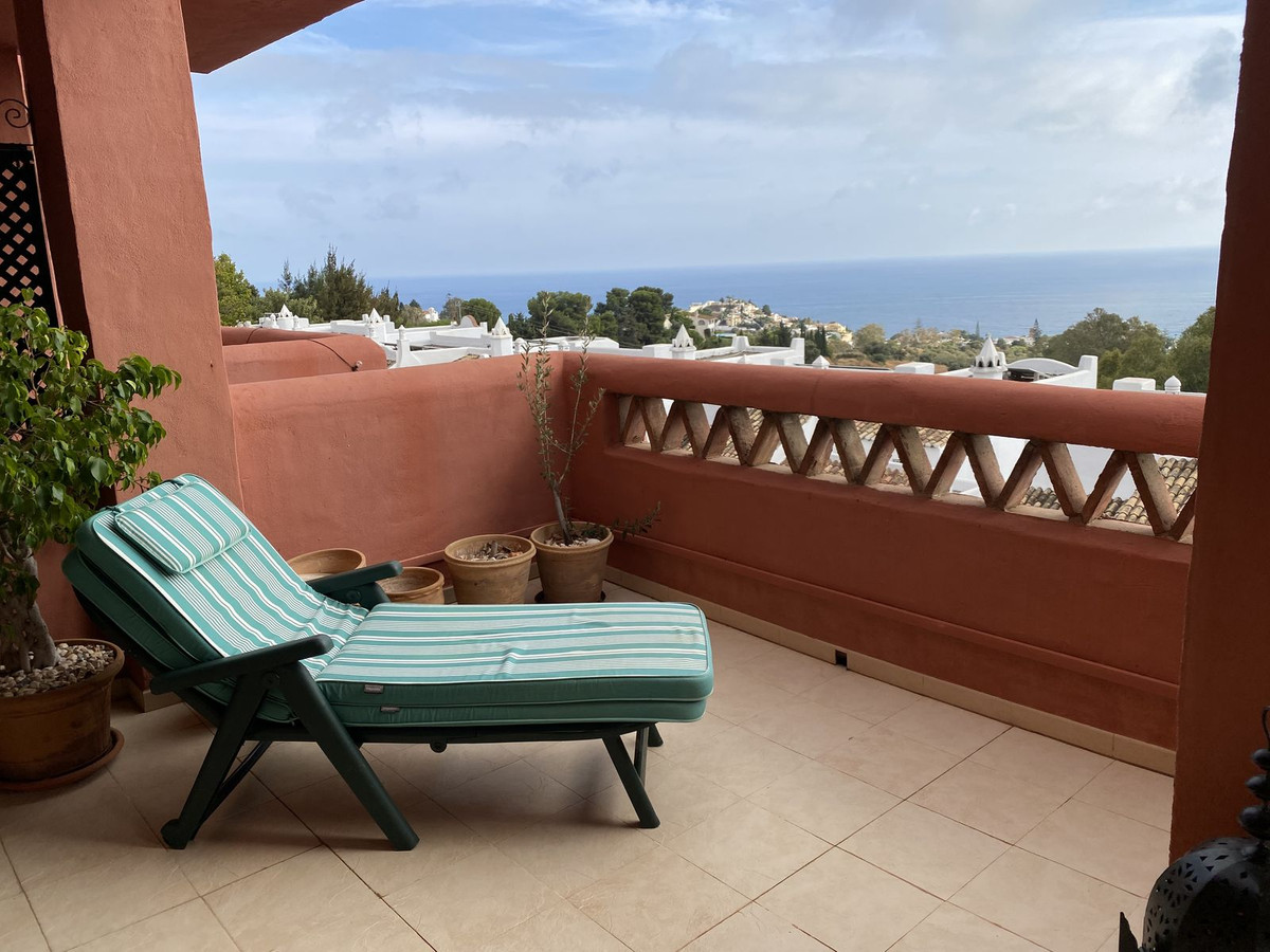 3 Bed, 2 Bath, ApartmentFor Sale, Benalmadena, Malaga