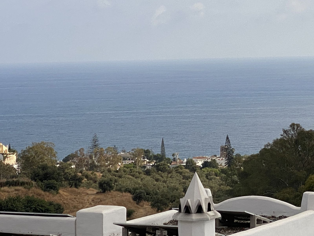 3 Bed, 2 Bath, ApartmentFor Sale, Benalmadena, Malaga