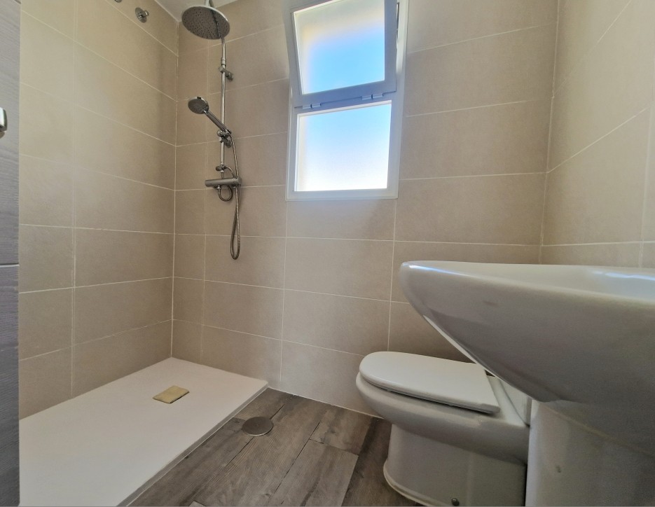 3 Bed, 2 Bath, HouseFor Sale, La Nucia, Alicante