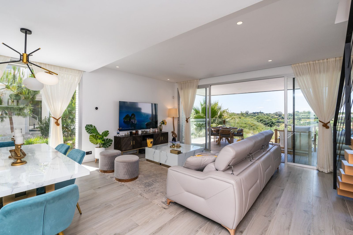 3 Bed, 3 Bath, HouseFor Sale, Cancelada, Malaga