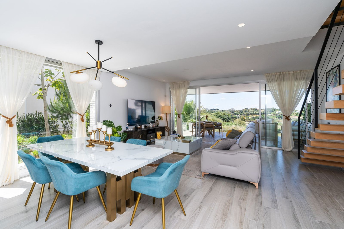 3 Bed, 3 Bath, HouseFor Sale, Cancelada, Malaga