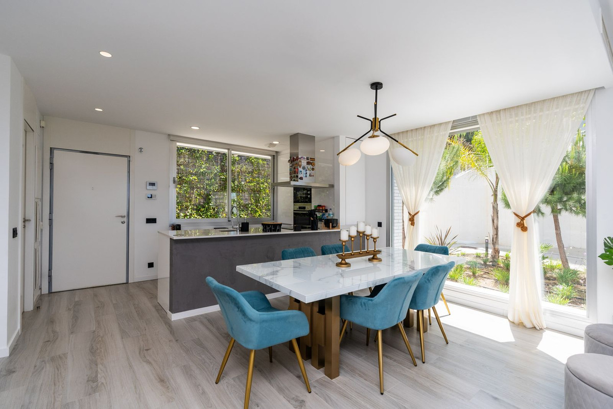 3 Bed, 3 Bath, HouseFor Sale, Cancelada, Malaga