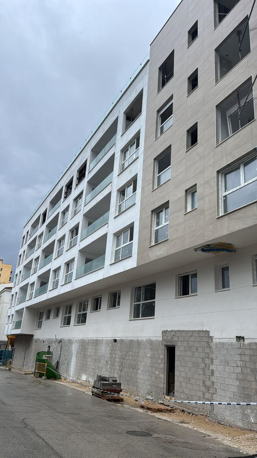 Commercial Property, For Sale