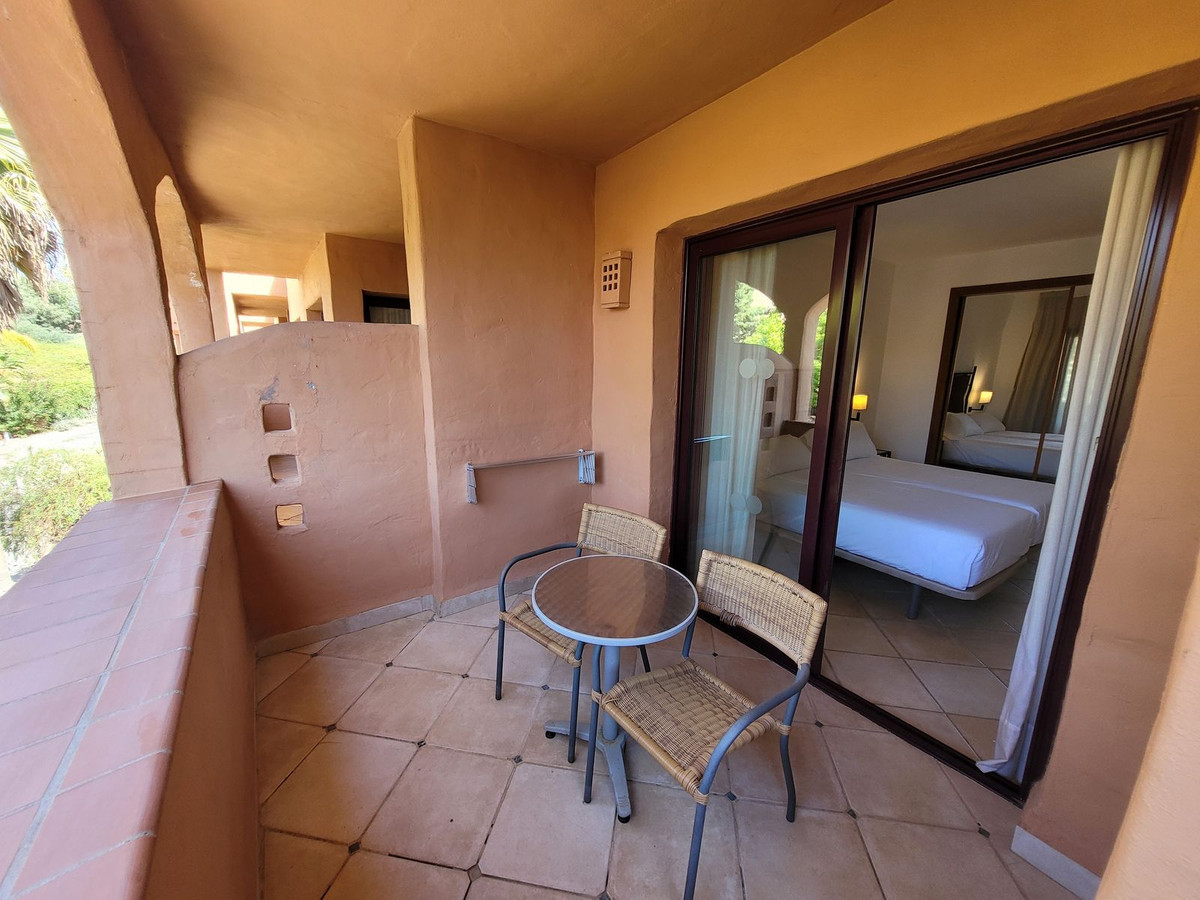 1 Bed, 1 Bath, ApartmentFor Sale, Bel Air, Malaga