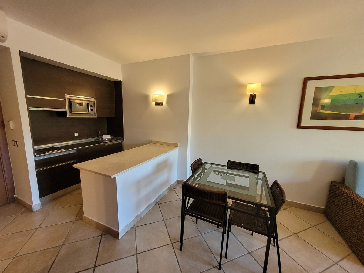 1 Bed, 1 Bath, ApartmentFor Sale, Bel Air, Malaga