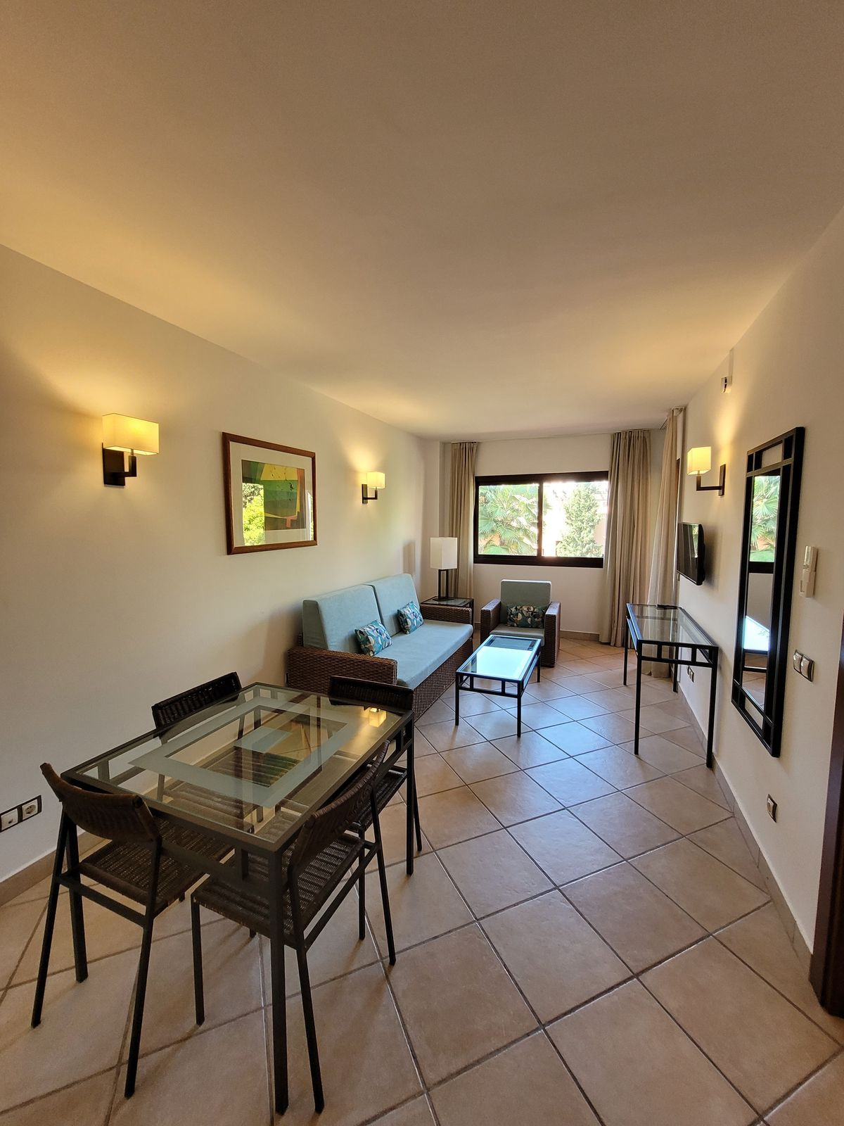1 Bed, 1 Bath, ApartmentFor Sale, Bel Air, Malaga