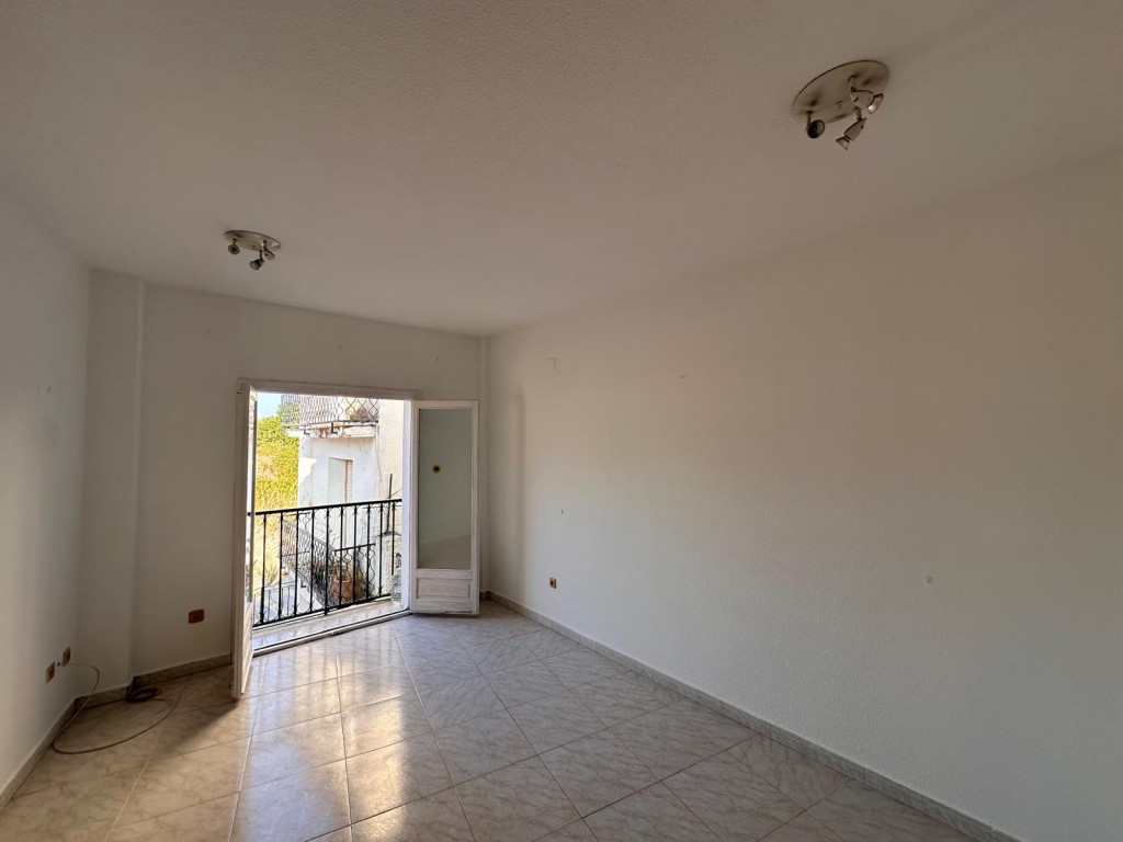 2 Bed, 1 Bath, ApartmentFor Sale, Finestrat, Alicante