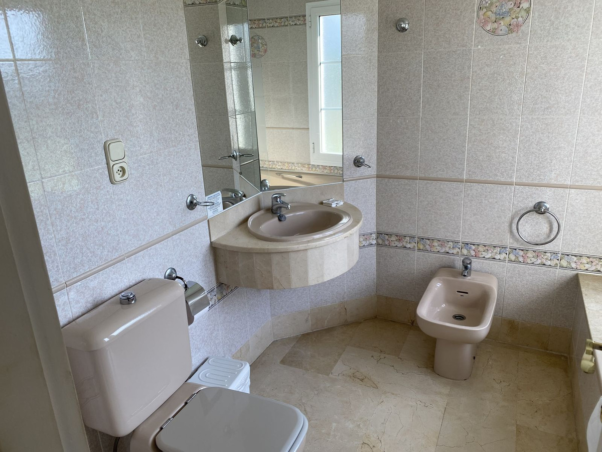 3 Bed, 2 Bath, ApartmentFor Sale, Mijas, Malaga