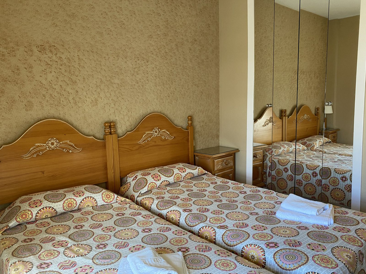 3 Bed, 2 Bath, ApartmentFor Sale, Mijas, Malaga