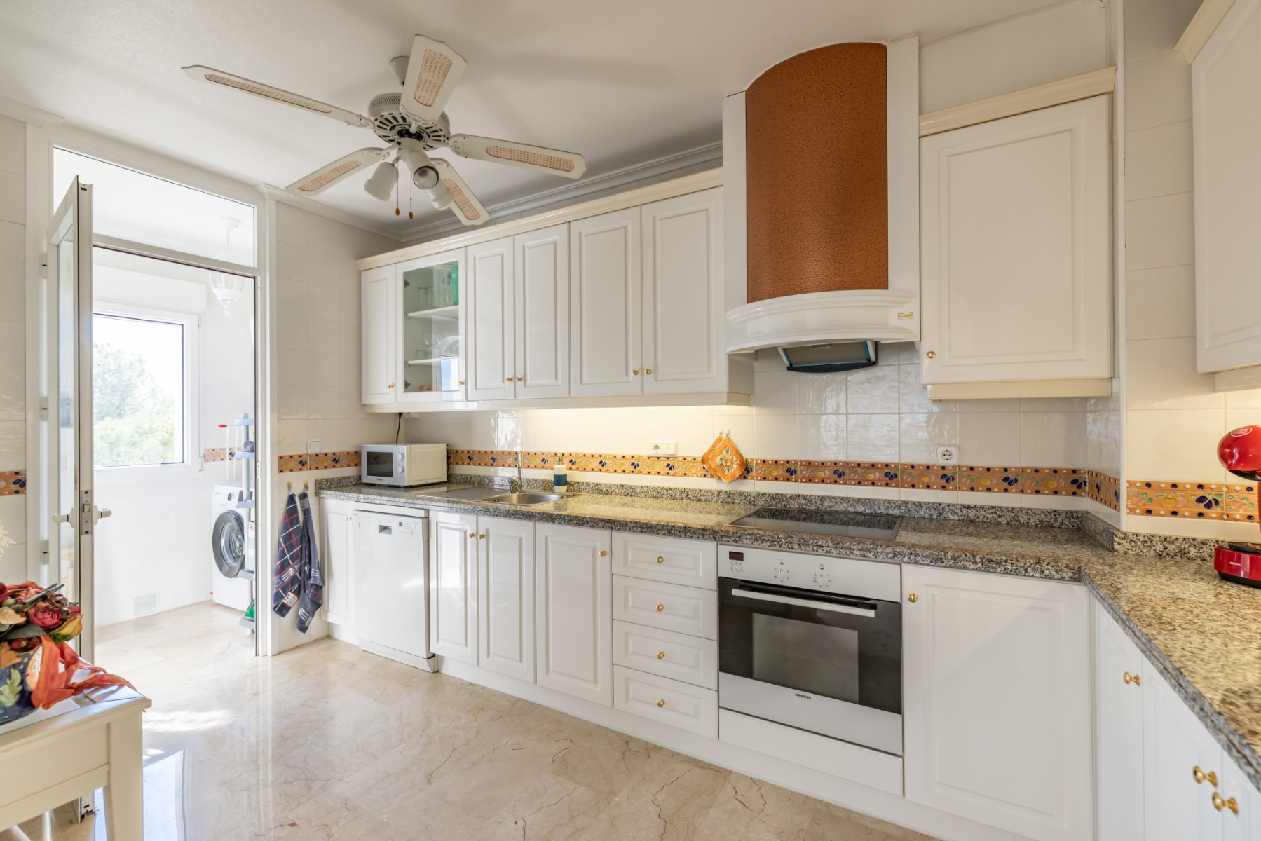 3 Bed, 2 Bath, ApartmentFor Sale, Orihuela Costa, Alicante