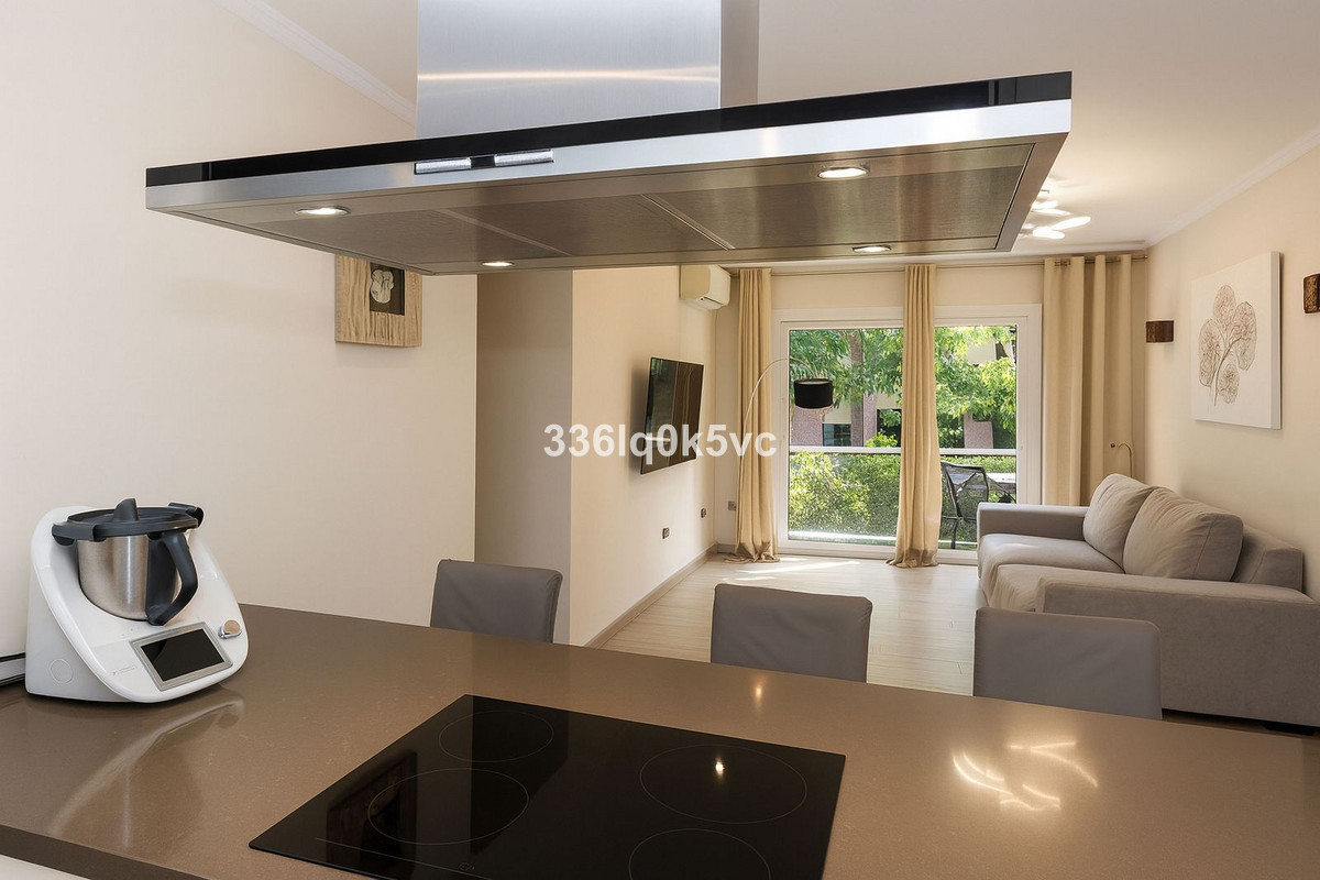 2 Bed, 1 Bath, ApartmentFor Sale, Marbella, Malaga