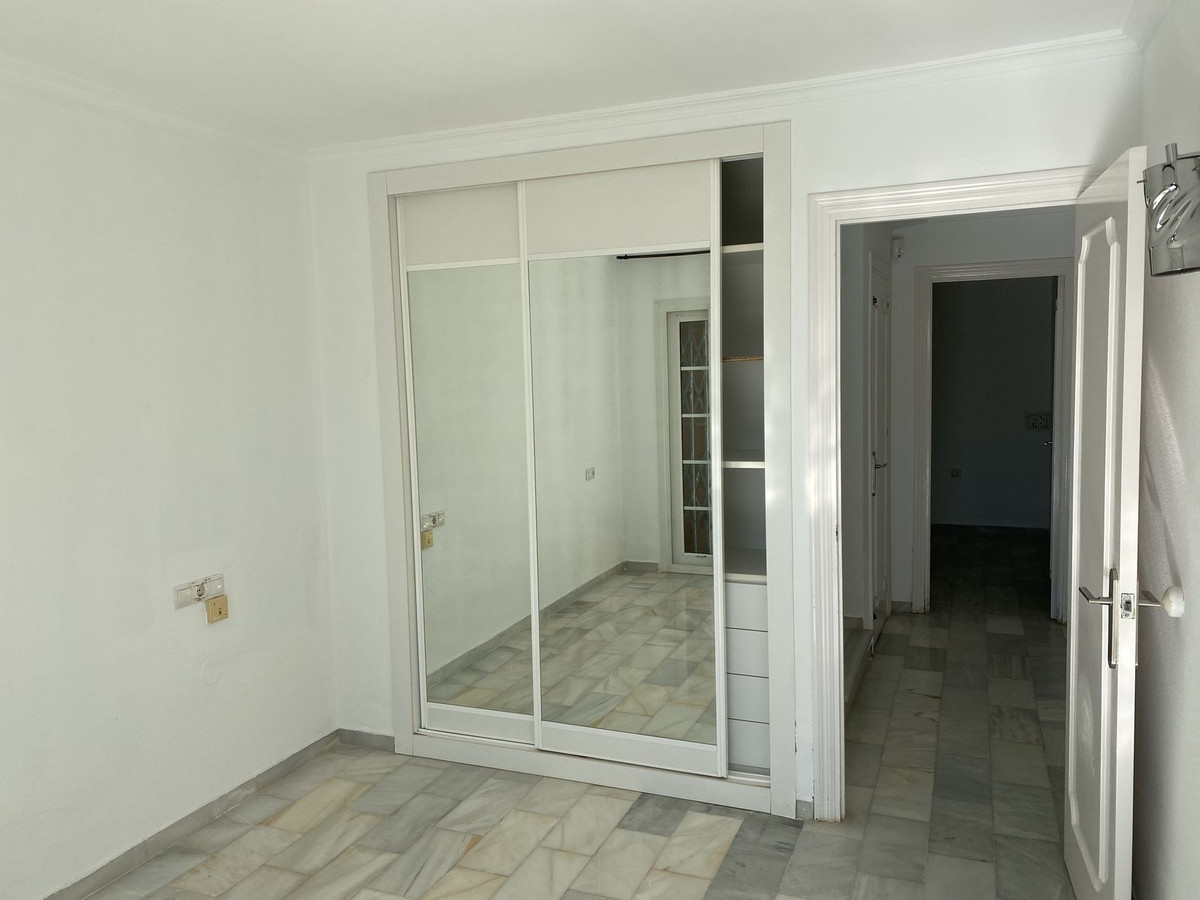 3 Bed, 2 Bath, ApartmentFor Sale, Mijas, Malaga