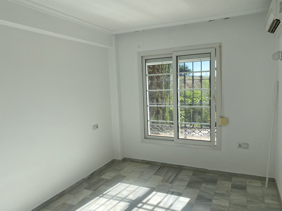 3 Bed, 2 Bath, ApartmentFor Sale, Mijas, Malaga