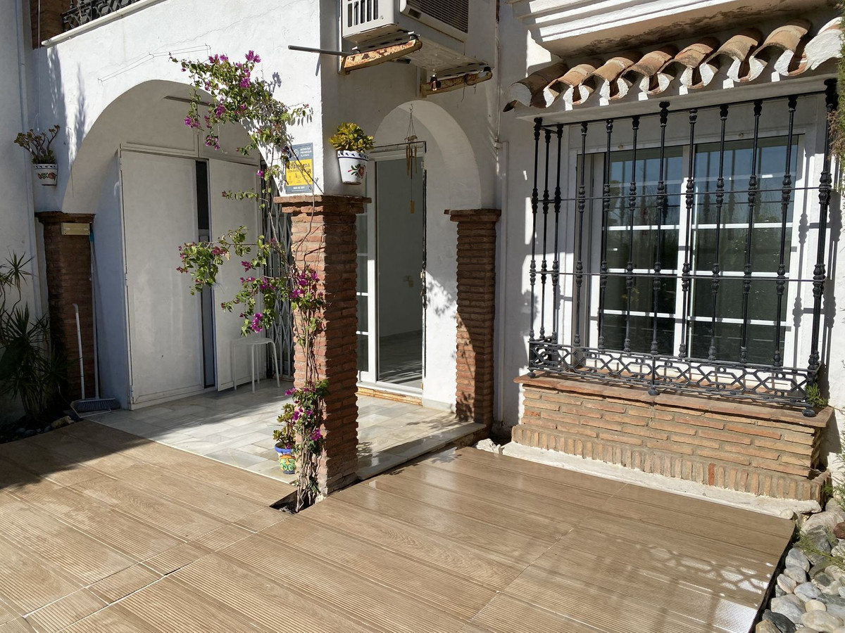 3 Bed, 2 Bath, ApartmentFor Sale, Mijas, Malaga