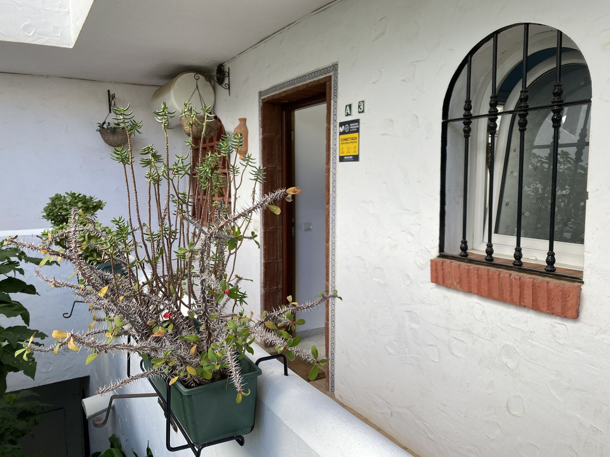 3 Bed, 2 Bath, ApartmentFor Sale, Mijas, Malaga