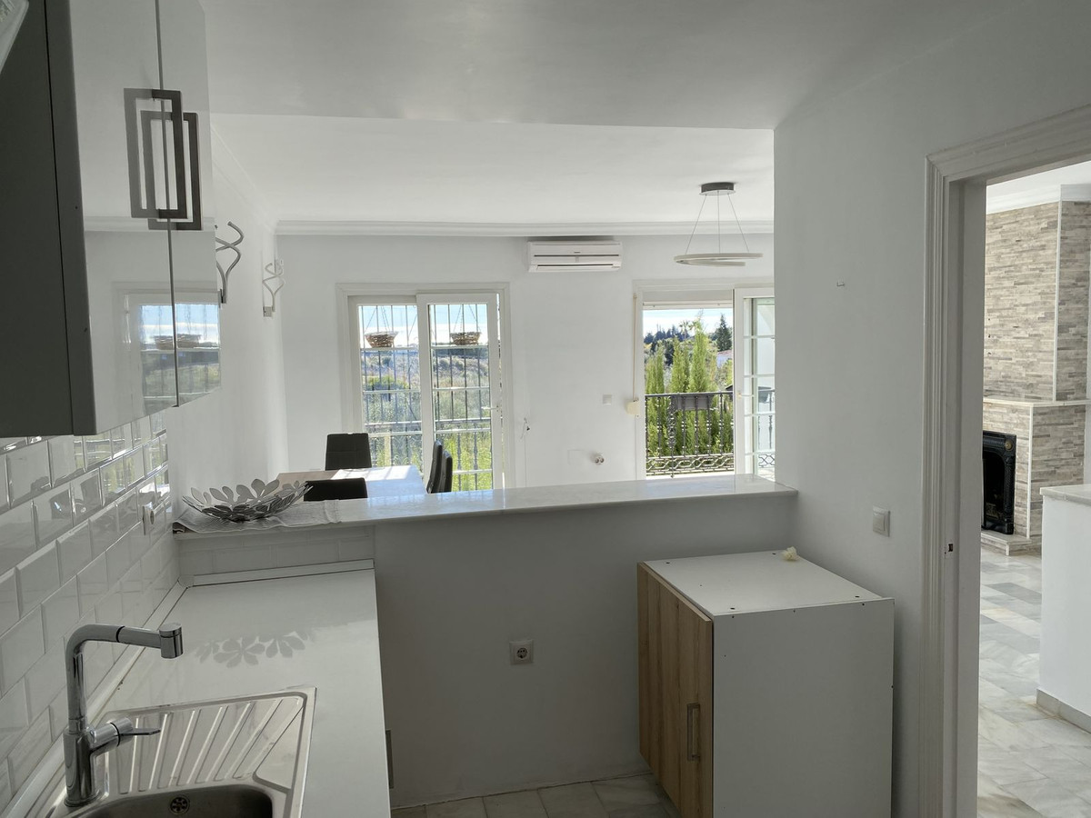 3 Bed, 2 Bath, ApartmentFor Sale, Mijas, Malaga