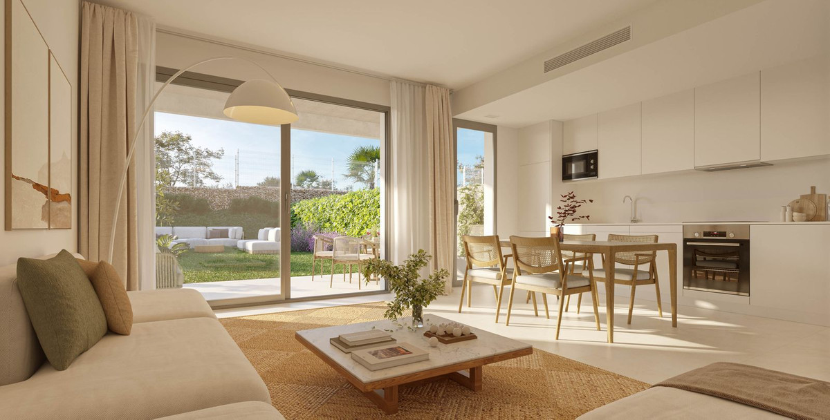 2 Bed, 2 Bath, ApartmentFor Sale, Calanova Golf, Malaga
